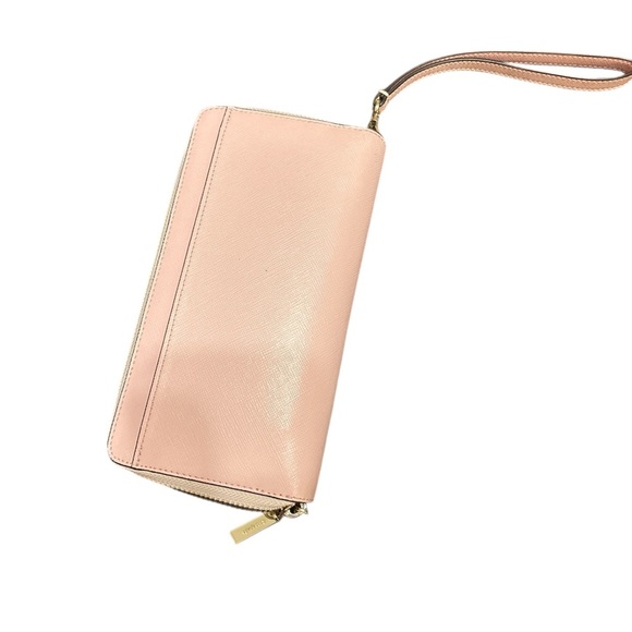 Kate Spade Blush Pink Wristlet 073